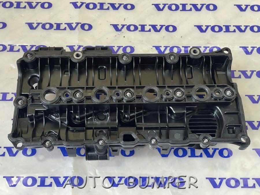 Volvo XC90 2016- Крышка клапанов 31670228 32213460 31461860 31430348 31401505 31375